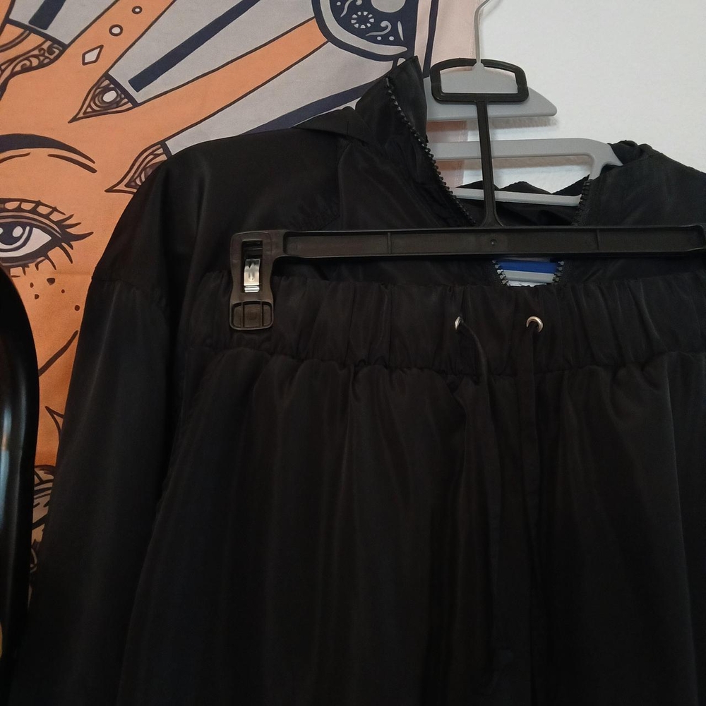 Black Half Zip Cropped Jacket With Matching Joggers